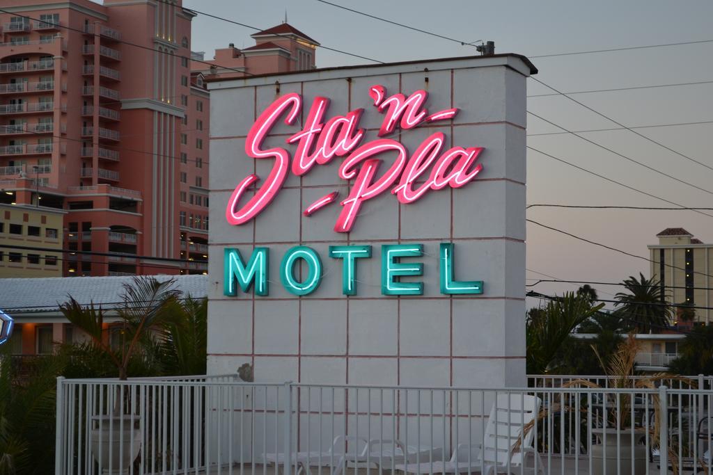 Sta N Pla Motel Clearwater Beach Extérieur photo