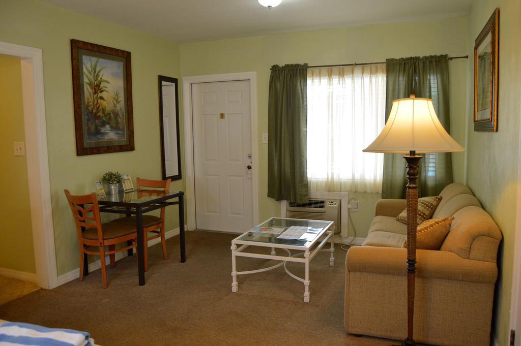 Sta N Pla Motel Clearwater Beach Extérieur photo