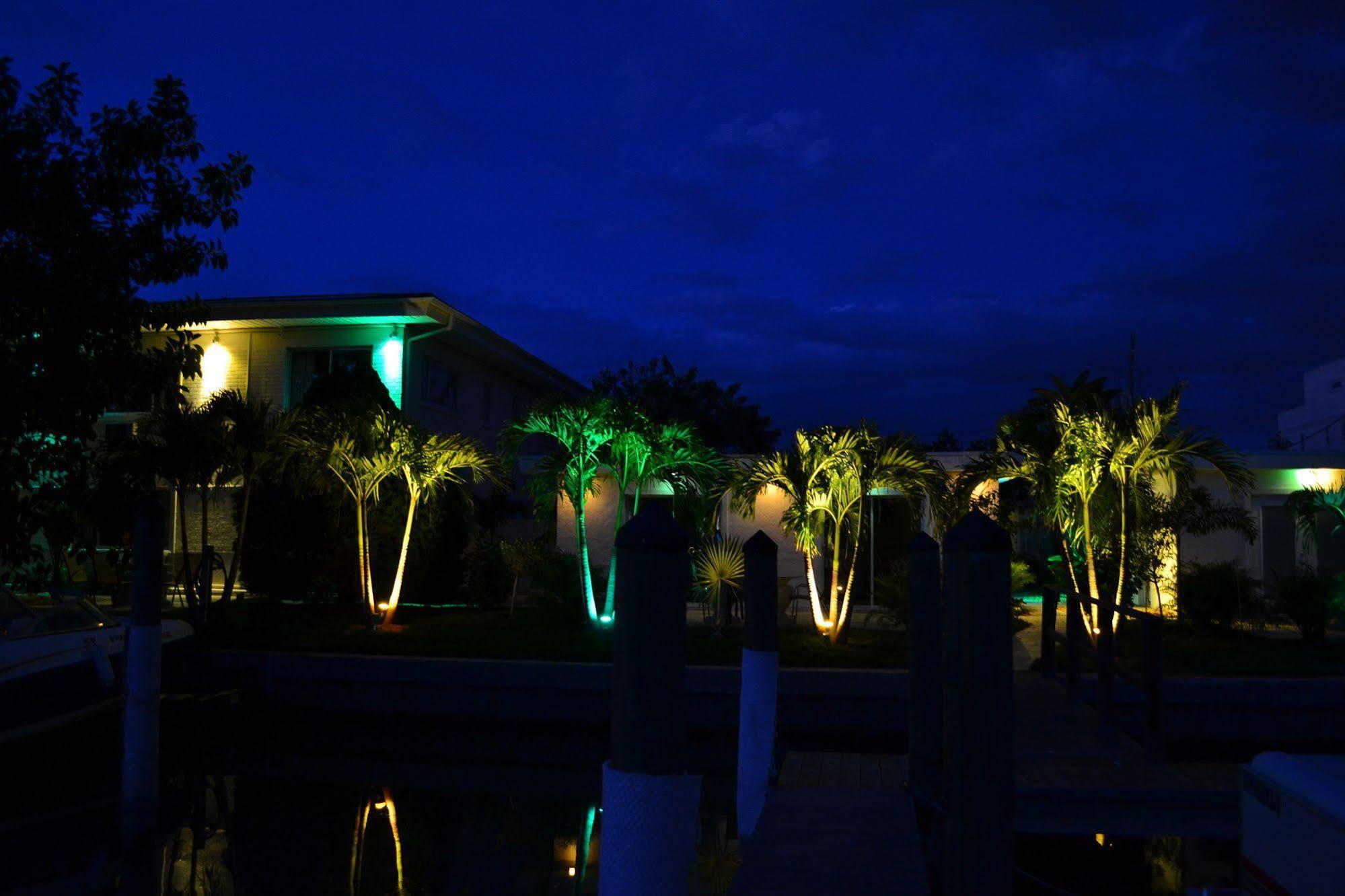 Sta N Pla Motel Clearwater Beach Extérieur photo