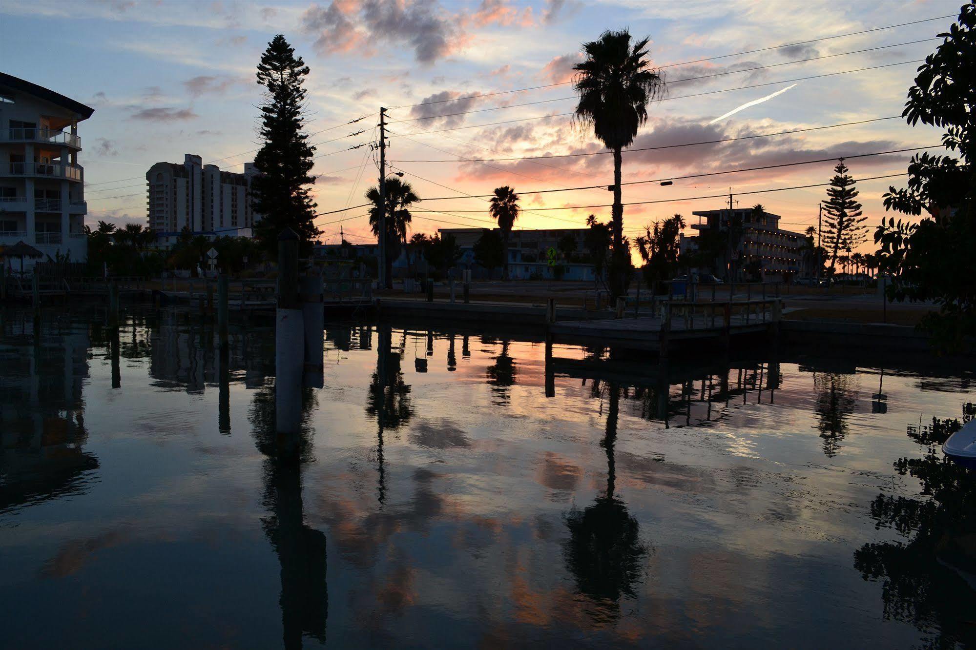 Sta N Pla Motel Clearwater Beach Extérieur photo