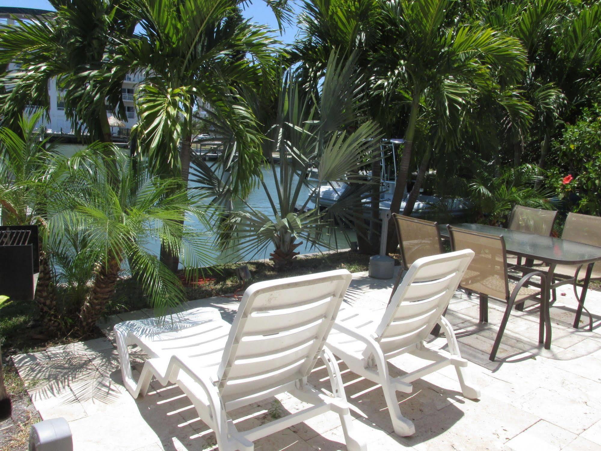 Sta N Pla Motel Clearwater Beach Extérieur photo