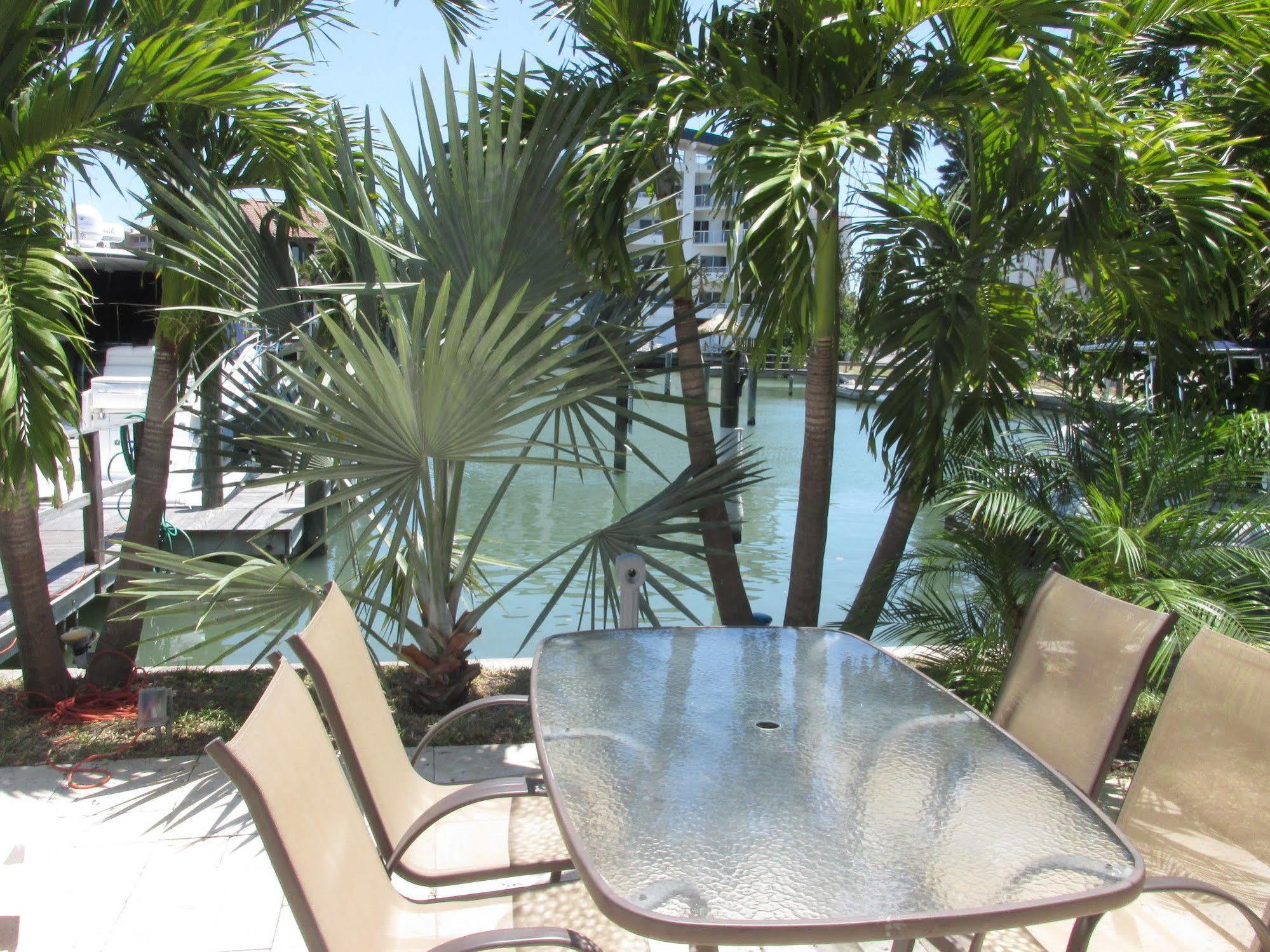 Sta N Pla Motel Clearwater Beach Extérieur photo
